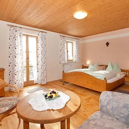 Apartment Hofstub'n *
